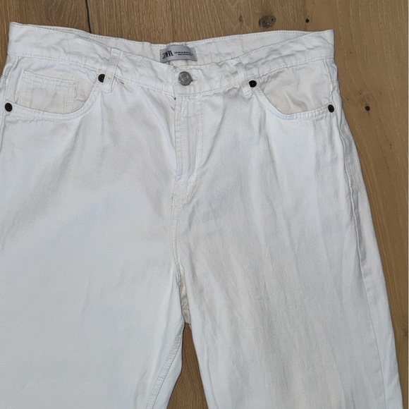 Zara TRF Mid-rise Wide Leg Baggy White Jeans Size 12 - Picture 4 of 7